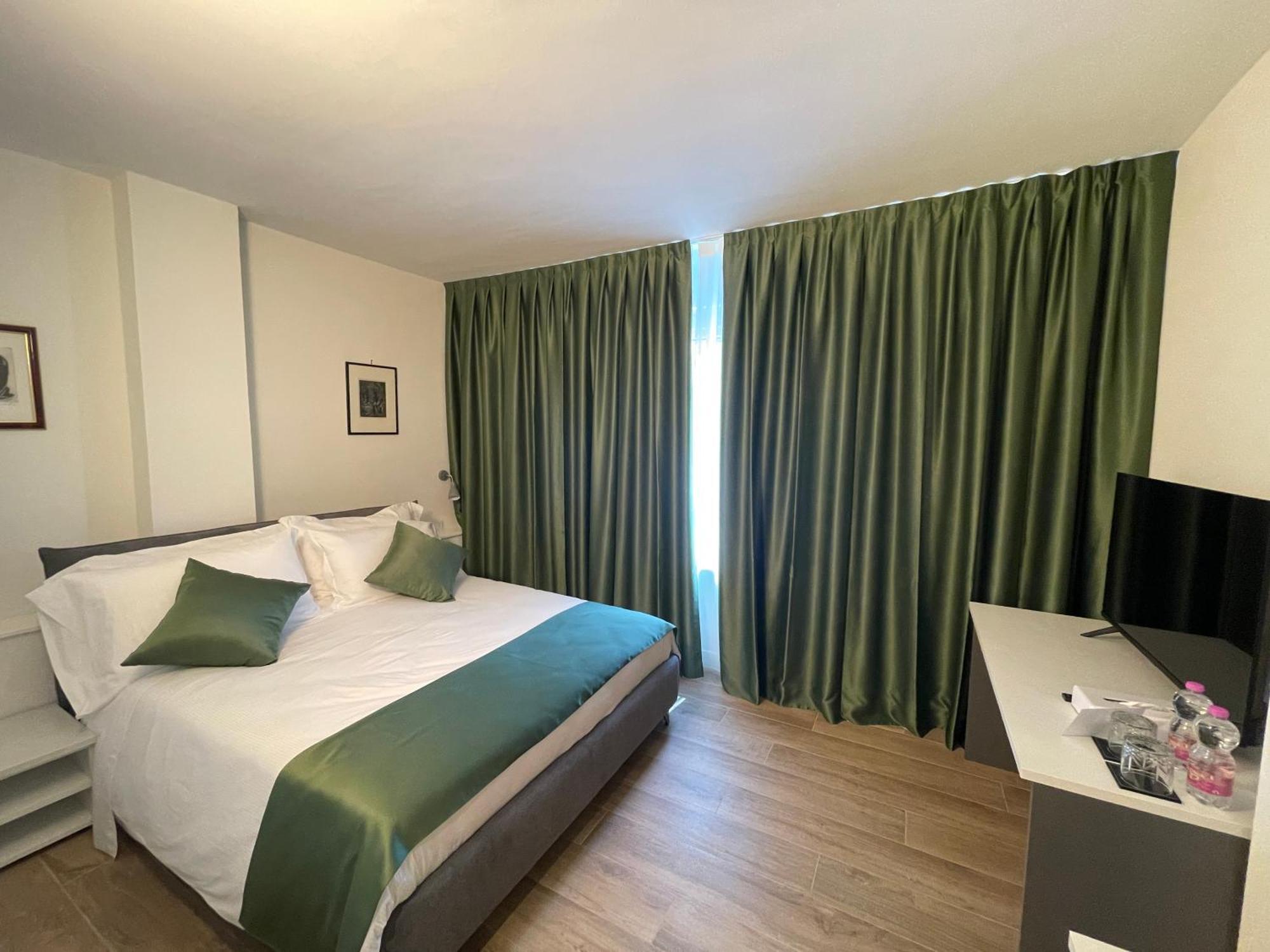 Saint Michel Hotel Gorizia Kültér fotó